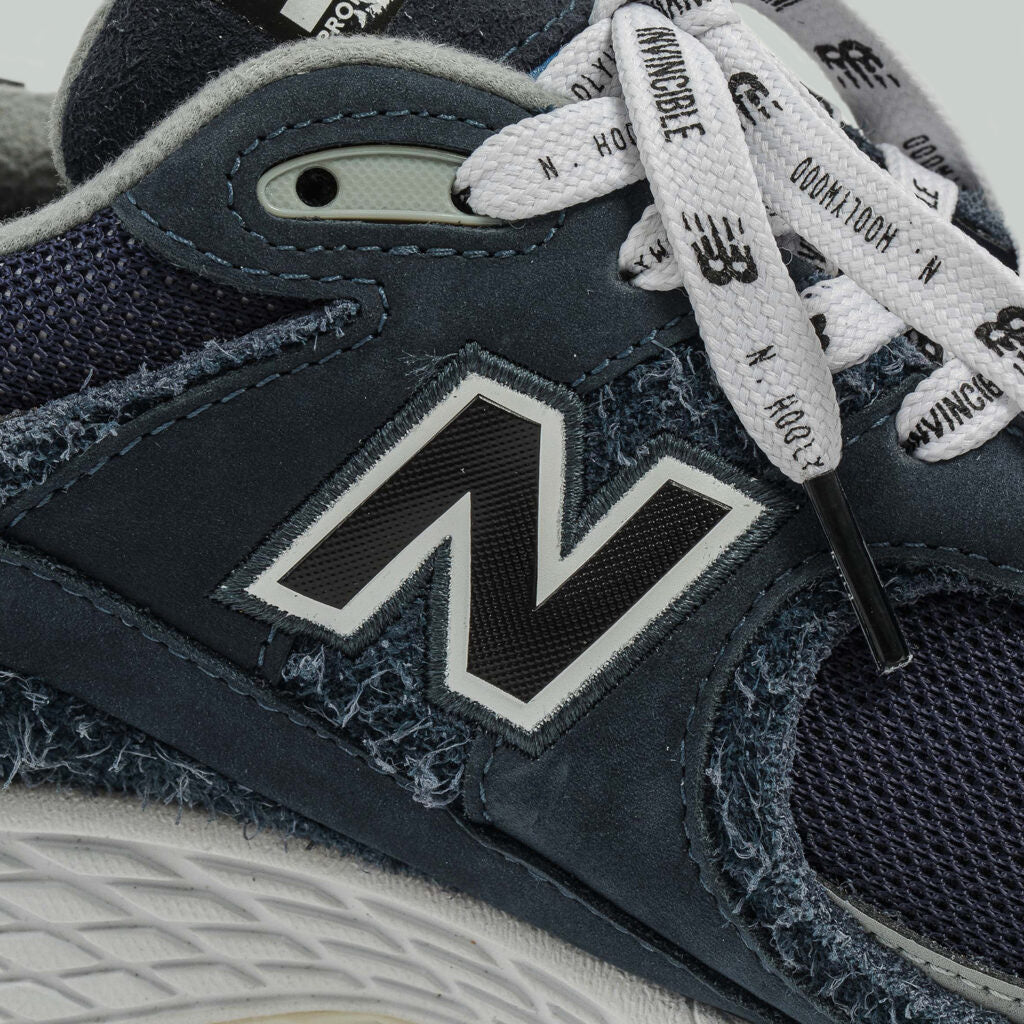 New Balance x N.HOOLYWOOD × INVINCIBLE / M2002RXH